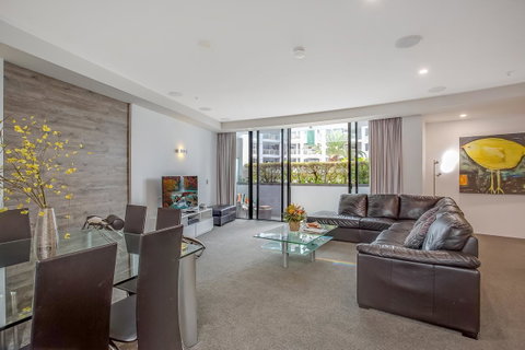 Aria Apartments - Surfers Gold Coast 6