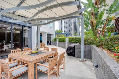 Aria Apartments - Surfers Gold Coast 29