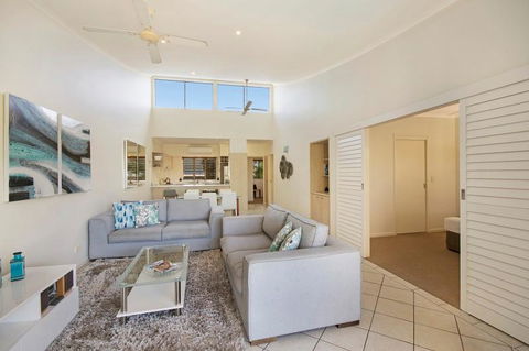 Montpellier Boutique Resort Noosa - Surfers Gold Coast 2