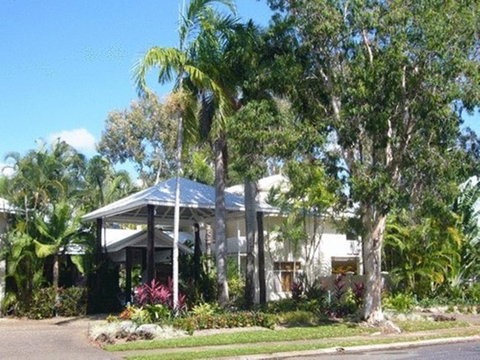 Port Douglas Retreat - Surfers Gold Coast 4