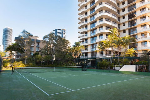 Capricornia Apartments - Surfers Gold Coast 21