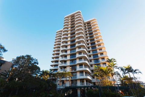 Capricornia Apartments - Surfers Gold Coast 0