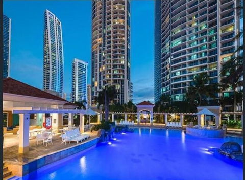 The Towers Of Chevron Renaissance - Holidays Gold Coast - Surfers Gold Coast 5