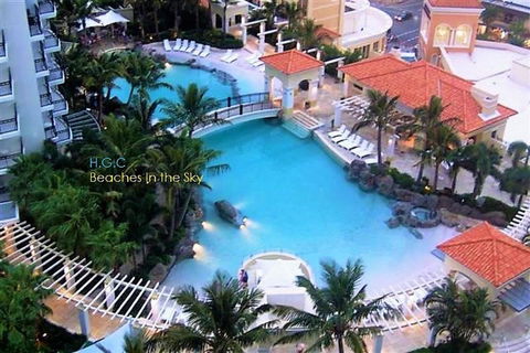 The Towers Of Chevron Renaissance - Holidays Gold Coast - Surfers Gold Coast 2