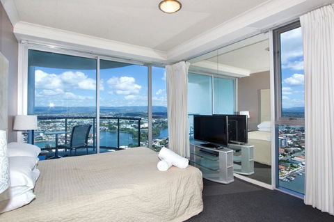 The Towers Of Chevron Renaissance - Holidays Gold Coast - Surfers Gold Coast 8