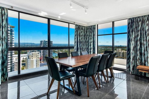 ULTIQA Beach Haven On Broadbeach - Surfers Gold Coast 30