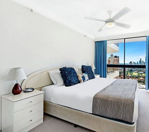ULTIQA Beach Haven On Broadbeach - Surfers Gold Coast 13
