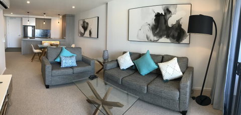 Qube Broadbeach Ocean View Apartments - Surfers Gold Coast 18