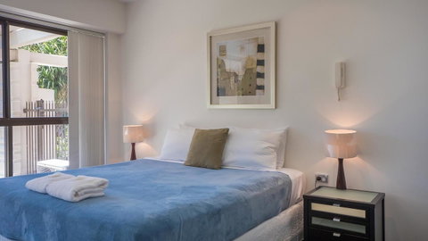 De Ville Apartments - Surfers Gold Coast 27