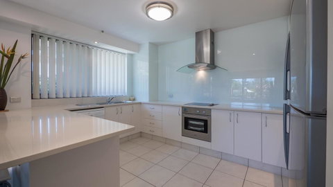 De Ville Apartments - Surfers Gold Coast 26
