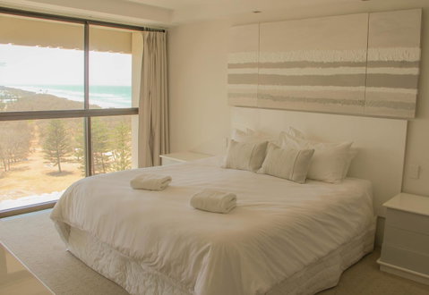 De Ville Apartments - Surfers Gold Coast 2