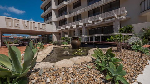 De Ville Apartments - Surfers Gold Coast 36