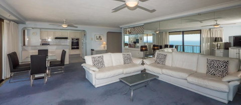 De Ville Apartments - Surfers Gold Coast 23