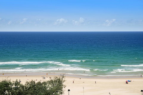 ULTIQA Air On Broadbeach - Surfers Gold Coast 13