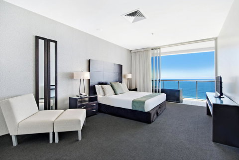 ULTIQA Air On Broadbeach - Surfers Gold Coast 8