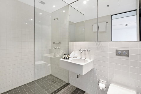 ULTIQA Air On Broadbeach - Surfers Gold Coast 31