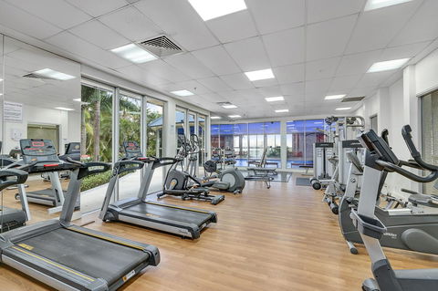 Towers Of Chevron - Private Apartment - Surfers Gold Coast 17