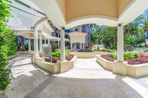 Towers Of Chevron - Private Apartment - Surfers Gold Coast 15
