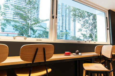 Woodroffe Hotel - Surfers Gold Coast 23