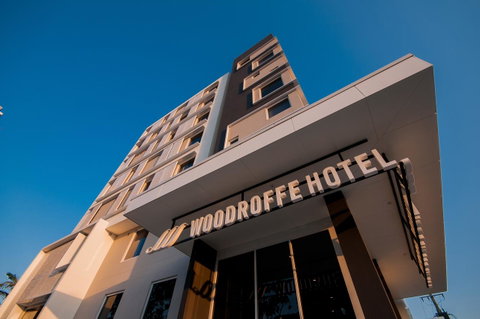 Woodroffe Hotel - Surfers Gold Coast 18