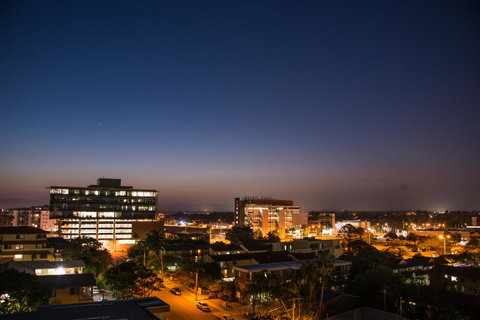 Woodroffe Hotel - Surfers Gold Coast 29