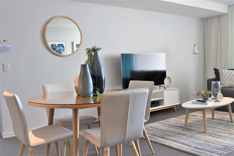 Gold Coast Private Apartments - H Residences, Surfers Paradise - Surfers Gold Coast 8