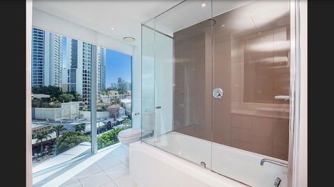 Gold Coast Private Apartments - H Residences, Surfers Paradise - Surfers Gold Coast 36