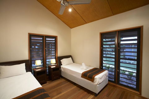 Pure Magnetic Villa 9 - Surfers Gold Coast 11