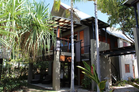 Pure Magnetic Villa 9 - Surfers Gold Coast 4