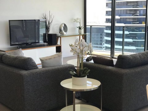 Luxury 3 Bedroom In Heart Of Broadbeach - Surfers Gold Coast 18