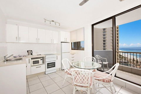 Surfers International Apartments - Surfers Gold Coast 21