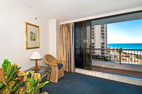 Surfers International Apartments - Surfers Gold Coast 25