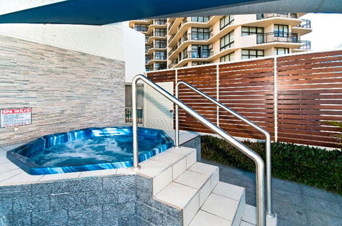 Surfers International Apartments - Surfers Gold Coast 39