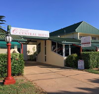 Emerald Central Hotel - Surfers Gold Coast
