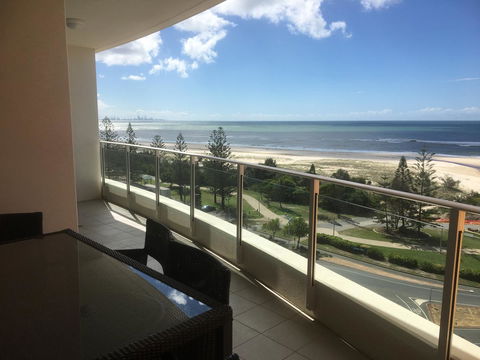 Kirra Surf Apartments - Surfers Gold Coast 36