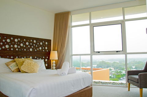 Kirra Surf Apartments - Surfers Gold Coast 8