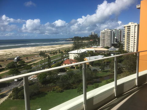 Kirra Surf Apartments - Surfers Gold Coast 33