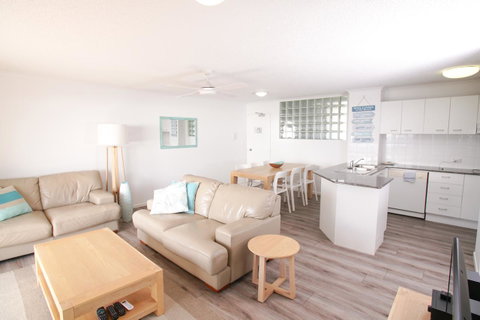San Marino By The Sea Apartments - Surfers Gold Coast 15