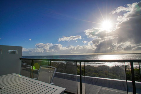 San Marino By The Sea Apartments - Surfers Gold Coast 1