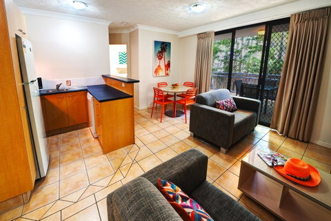 Turtle Beach Resort - Surfers Gold Coast 14