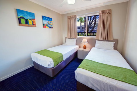 Turtle Beach Resort - Surfers Gold Coast 21