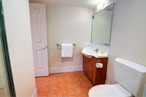 Turtle Beach Resort - Surfers Gold Coast 25