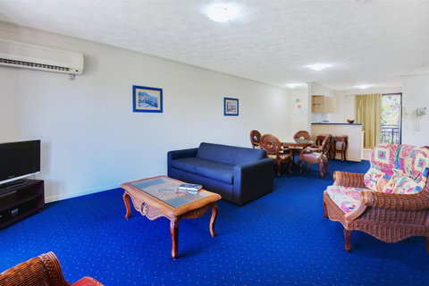 Turtle Beach Resort - Surfers Gold Coast 9