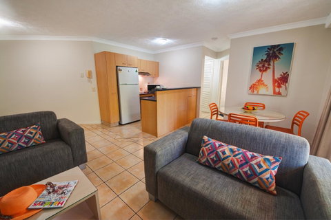 Turtle Beach Resort - Surfers Gold Coast 13