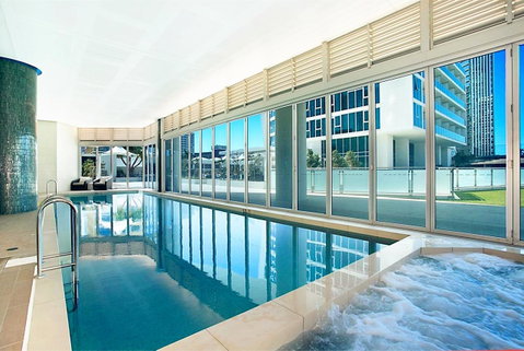 H Luxury Residence Apartments - Holiday Paradise - Surfers Gold Coast 21
