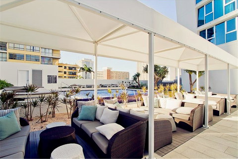 H Luxury Residence Apartments - Holiday Paradise - Surfers Gold Coast 26