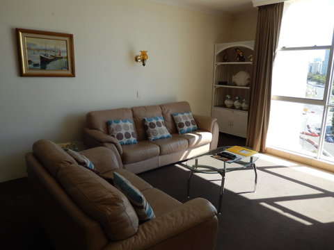 Golden Gate Resort - Surfers Gold Coast 28