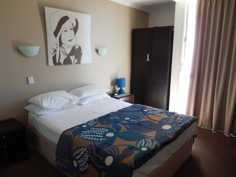 Golden Gate Resort - Surfers Gold Coast 20