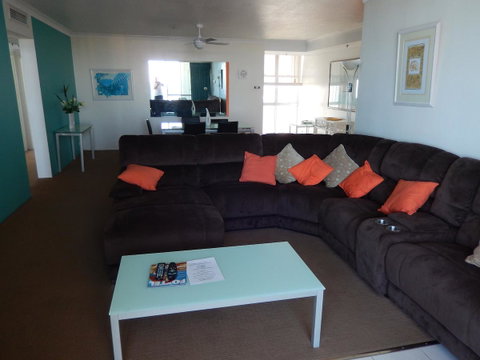 Golden Gate Resort - Surfers Gold Coast 14