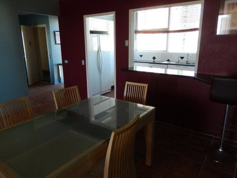 Golden Gate Resort - Surfers Gold Coast 27